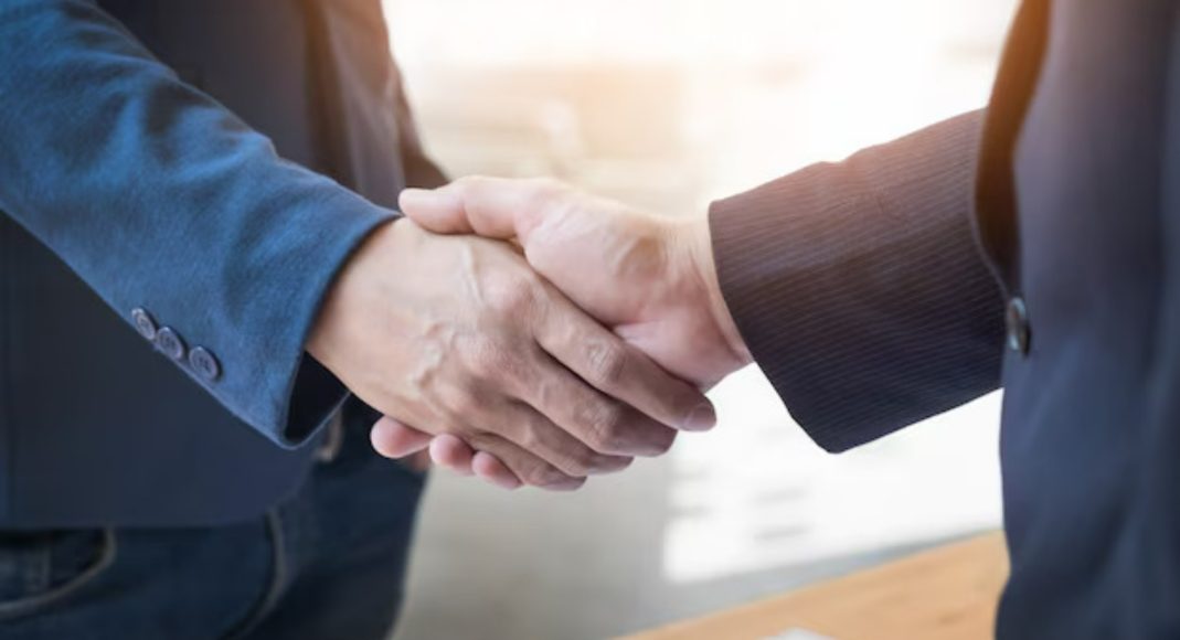 two-confident-business-man-shaking-hands-during-meeting-office-success-dealing-greeting-partner-concept_1423-185 (1)